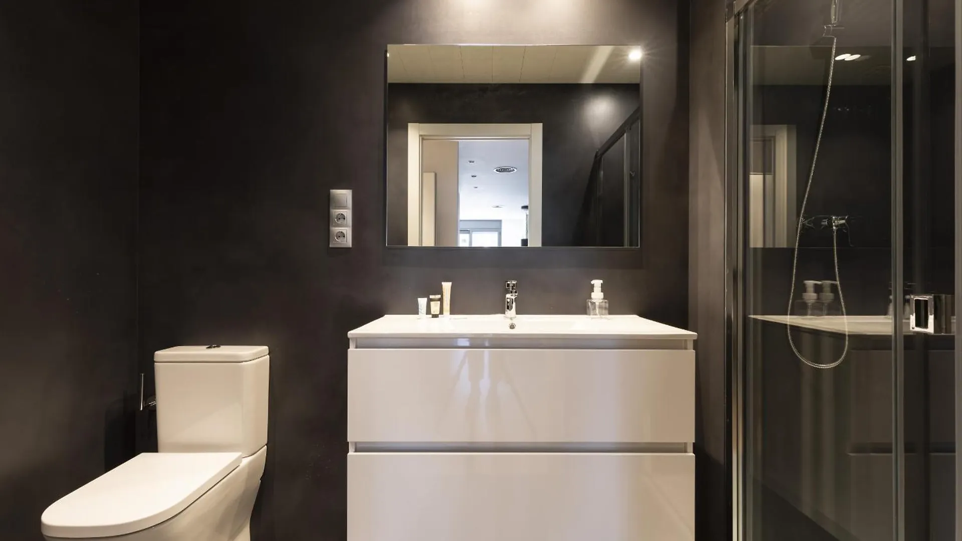 Ola Living Gracia Apartment Barcelona