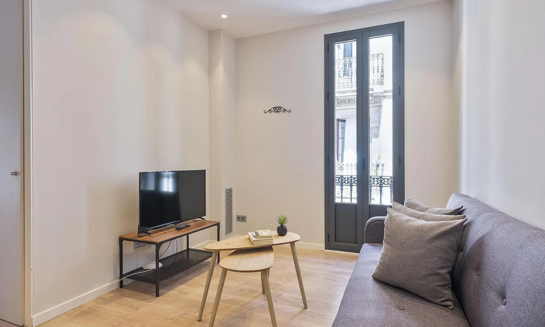 Ola Living Gracia Apartment Barcelona 0*,