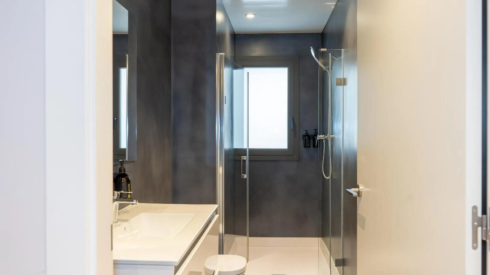 Ola Living Gracia Apartment Barcelona